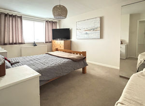 Photo 11- click for photo gallery